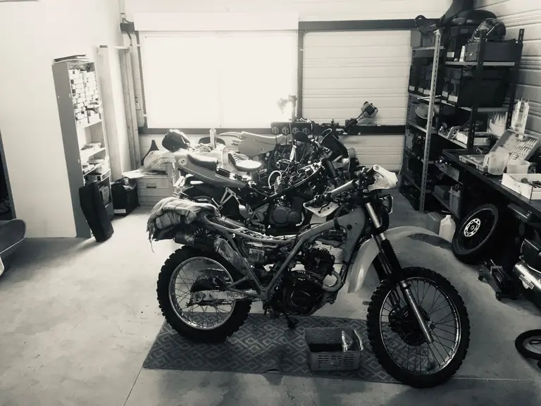 Réparation et entretien de moto à l'atelier AMMV - photo 2