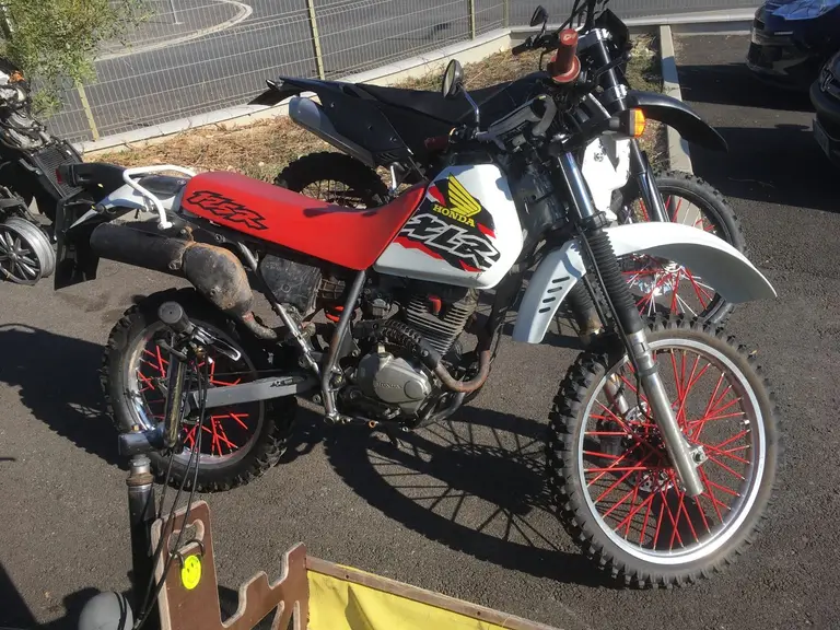 Réparation et entretien de moto à l'atelier AMMV - photo 4