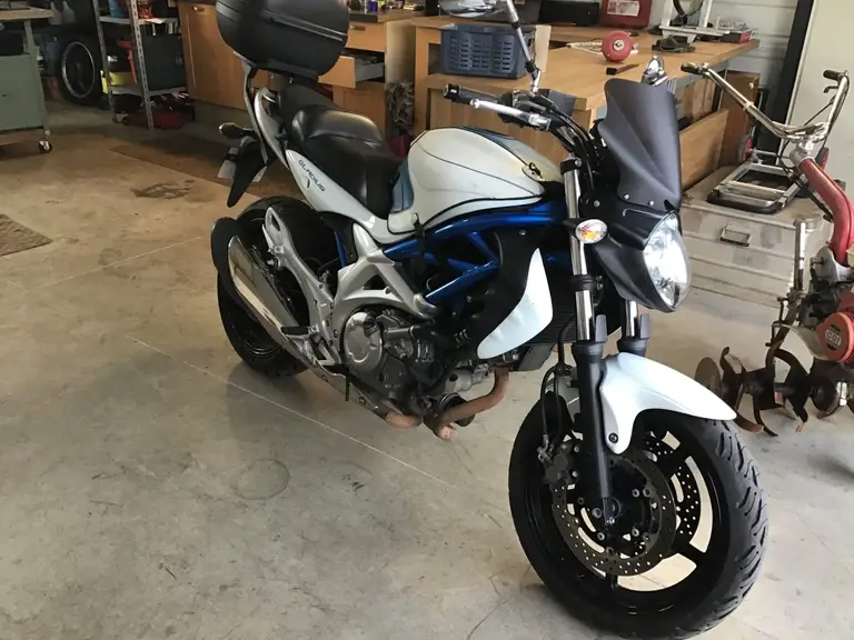Réparation et entretien de moto à l'atelier AMMV - photo 17
